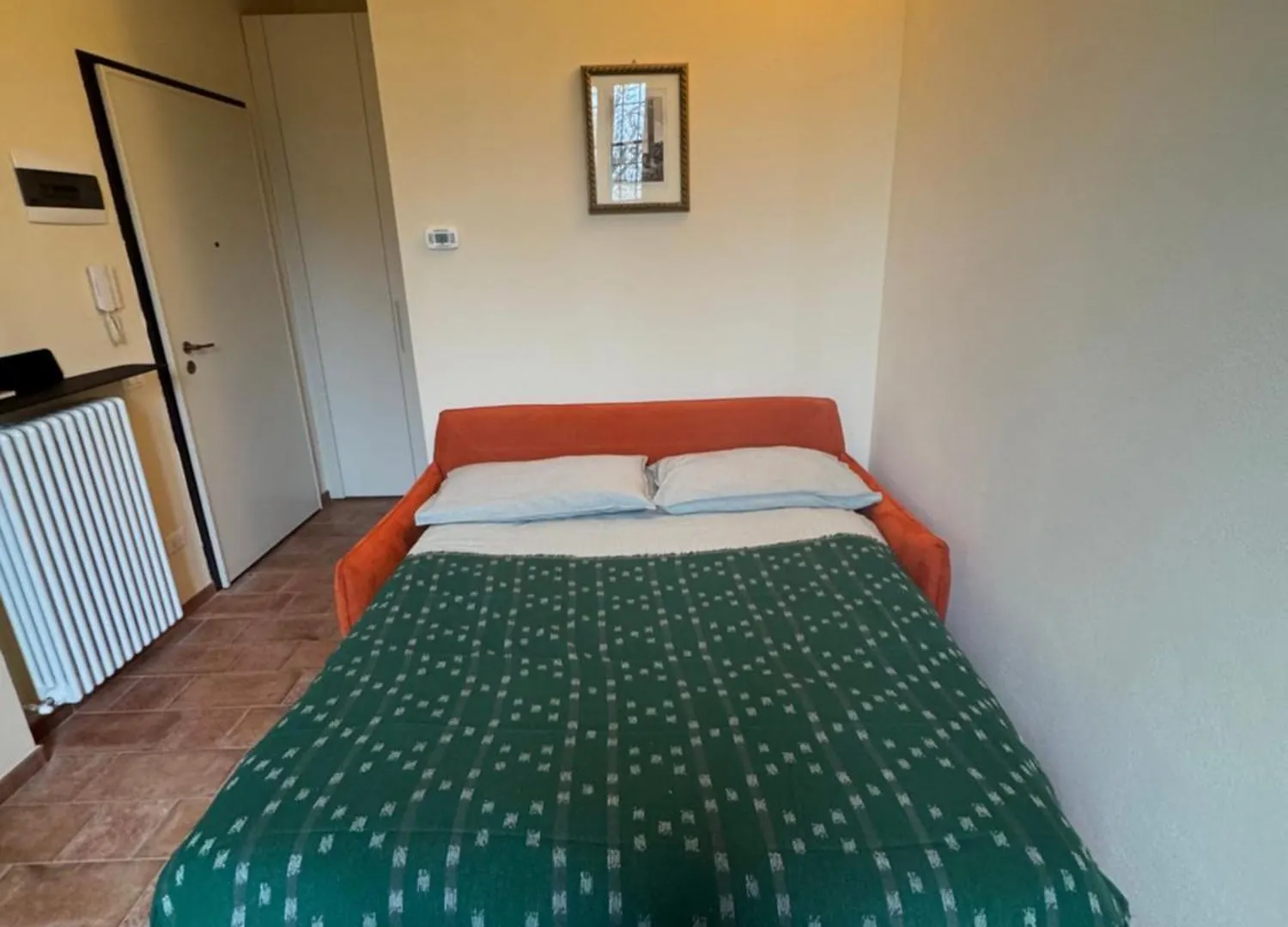 Sofa Appartamenti Pavia Apartment